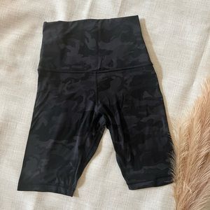 Lululemon Biker Shorts 8”